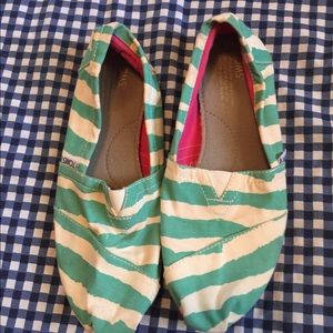 Toms Zebra turquoise and hot pink